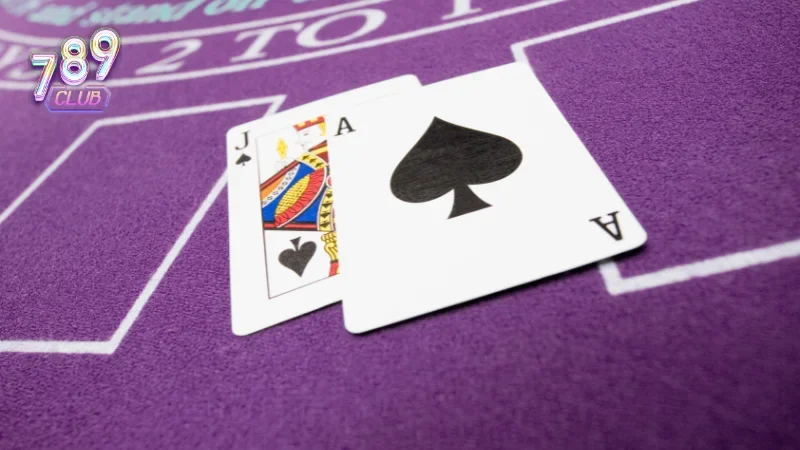 Khi chơi game poker 789club phải trải qua 4 vòng cược cơ bản